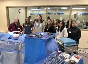 Green Bay West students tour Bellin College of Nursing.