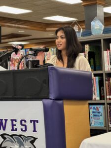 Kai Alcaide speaks at the Do Great Things Initiative Scholarship Awards